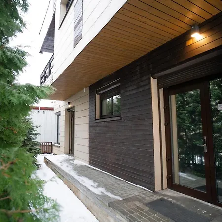 Station No2 Apartment
